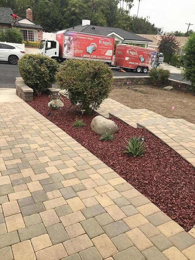 100% Wire-Free Rubber Mulch – Red, 20 lb (0.8 cu ft) | Long-Lasting, Low Maintenance, Safe for Kids & Pets – Landscaping & Playground Ground Cover