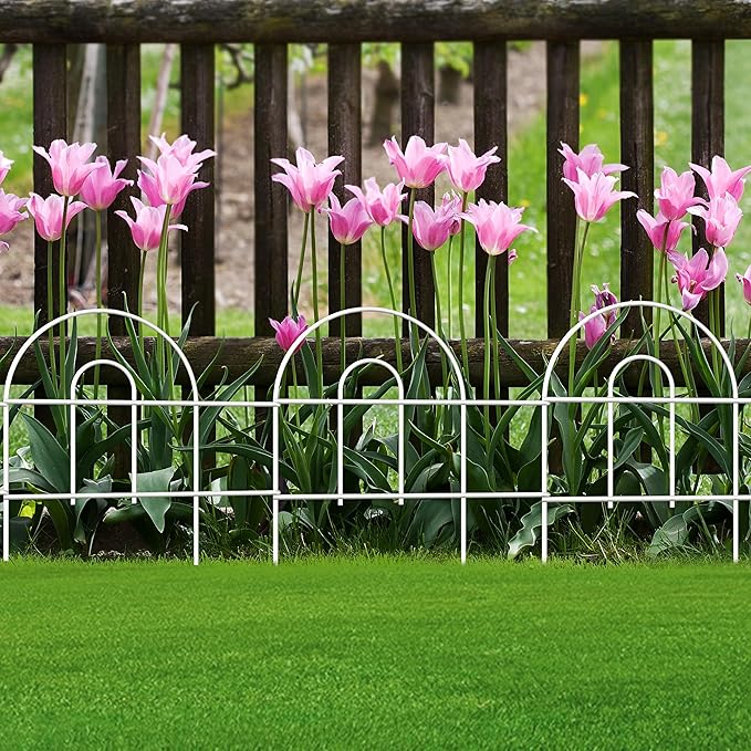 Decorative White Garden Fence Border 18in X50ft Outdoor Metal Wire Garden Fencing Flower Bed Folding Fences Panel Patio Edging Landscape for Yard