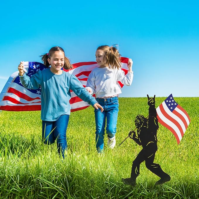 TT & MM Christmas Big Foot Sasquatch Gifts for Men/Women,Bigfoot Yard Decor Metal Garden Stakes,Patriotic Decorations Outdoor Bigfoot Silhouette Statues for Yard Art,Patio,Lawn