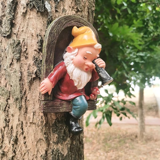 Garden Gnome Open The Door Garden Decor Resin Tree Faces Decor Outdoor Fairy Garden Patio Lawn Porch (Red Telescope)