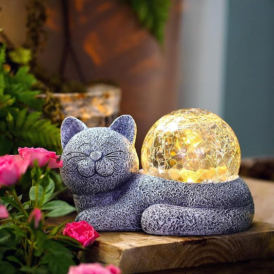 Goodeco Cat Statue with Solar LED Lights - Smile Garden Enthusiasts Outdoor Decor - Ideal Gifts for Mom, Birthdays & Cat Lovers