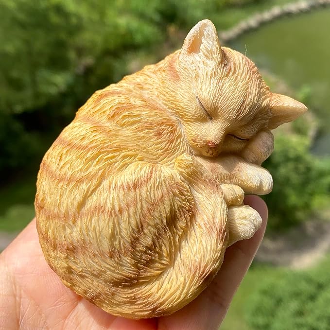 Mini Resin Orange Tabby Cat Statue, Simulated Feline Sleeping Kitten Sculpture, Hand Painted Pet Memorial Figurine for Garden, Desk, or Shelf Decor