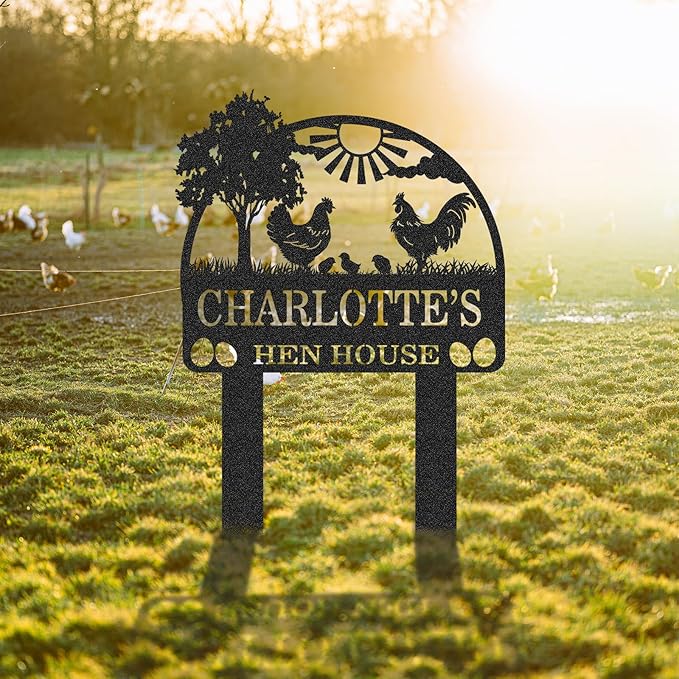 Personalized Metal Chicken Coop Sign, Custom Name Chicken Coop Signs for Outside, Decorative Garden Stakes, Metal Yard Art, Backyard Farmhouse Decor, Chicken Gifts for Women Man Color01