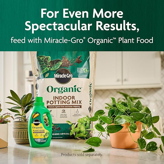 Miracle-Gro Organic Indoor Potting Mix, Protects Against Over and Under Watering, for Indoor Container Plants, Houseplants and Starter Plants, OMRI Listed, 8 qt., 3-Pack