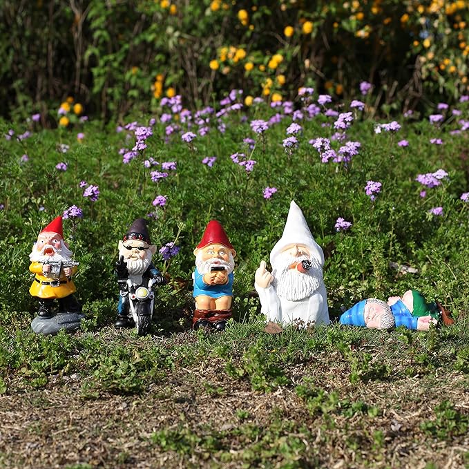 Funny Garden Gnome with Gun Military Gnome Fighting Outdoor Indoor Lawn Statue Patio Porch Decoration