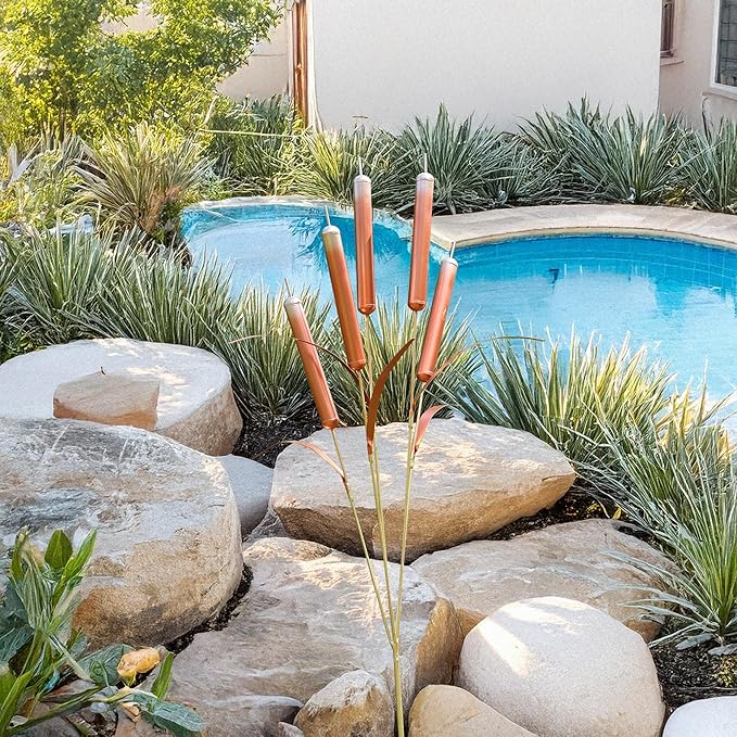 Cattail Stake Outdoor Decor – Pleated Copper Metal Yard Cattail Plant Art Poles for Garden Patio