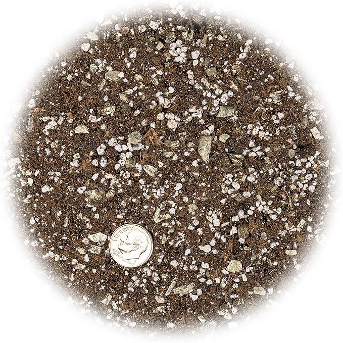GARDENERA New Zealand Pinus Radiata Bark - Organic Hand Mixed New Zealand Orchiata Pine Bark for Orchids - Medium Chips 9-12mm - 3 Quart Bag