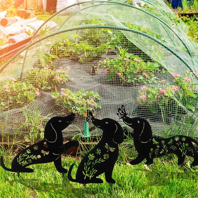 3 Pcs Metal Dog Garden Decor for Outside 12" Puppy Garden Stake Black Silhouette Statues Outdoor Decoration for Animal Lovers Gifts Women Men Patio Lawn Lawn Yard Art(Dachshund)