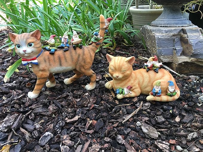 GlitZGlam Patrick The Patriotic Miniature Cat and The Happy Gnomes - A Fairy Garden Gnome Figurine